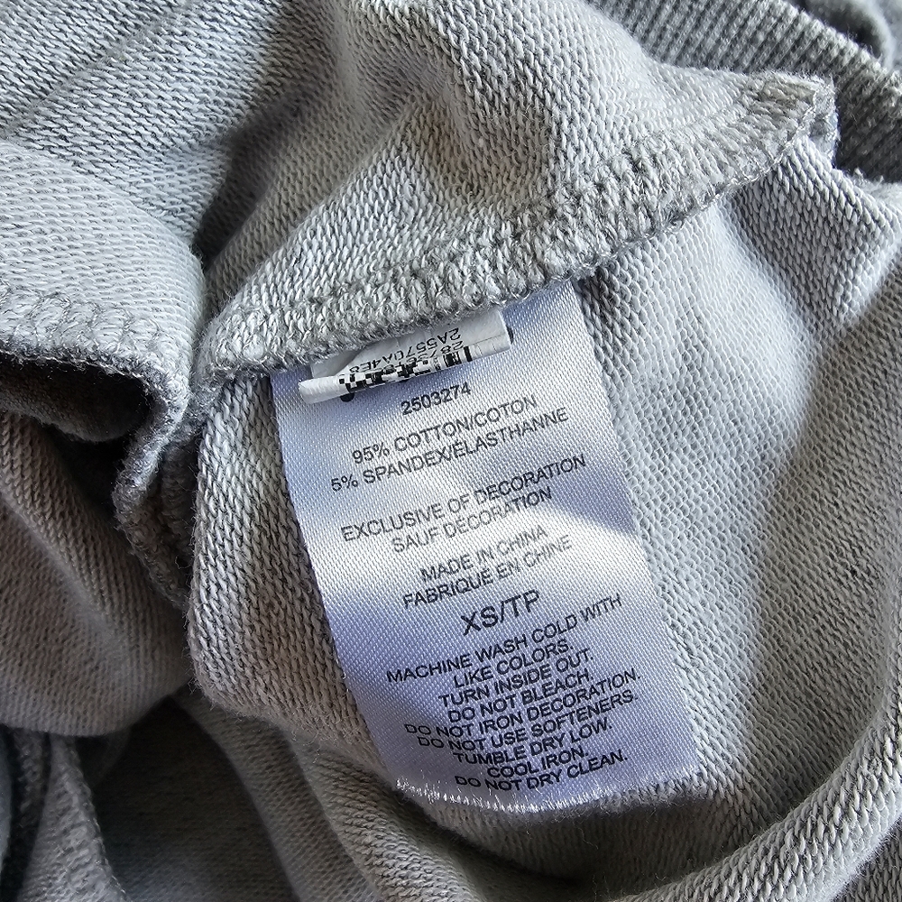 Fila xs long sleeve Gray Sweater Crewneck - Picture 5 of 7